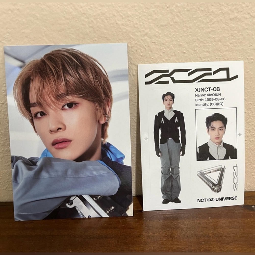 K-Pop Photo Book/CD Collection - Picture 4 of 11